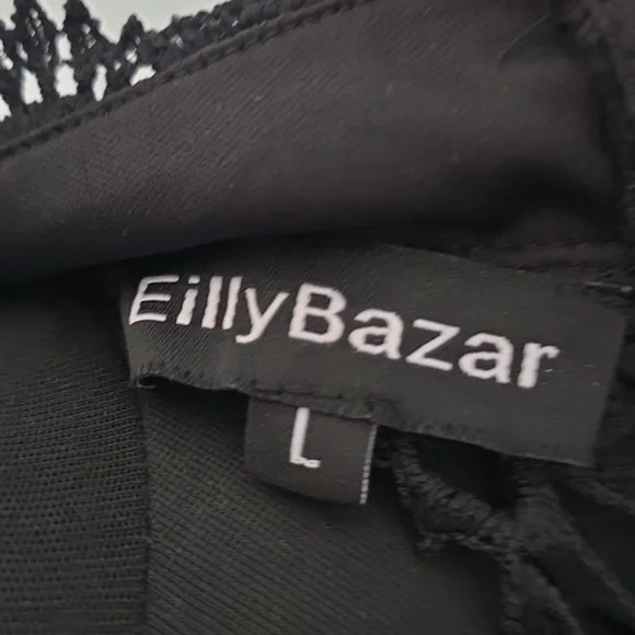 Black Dress - Picture 6 of 9